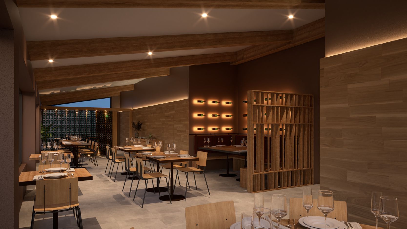 Comedor con vigas de roble, mesas de madera y nichos de botellas iluminados en la pared.